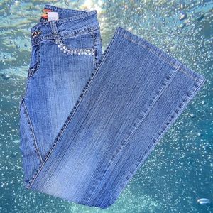 Authentic Jeanswear Boom Boom